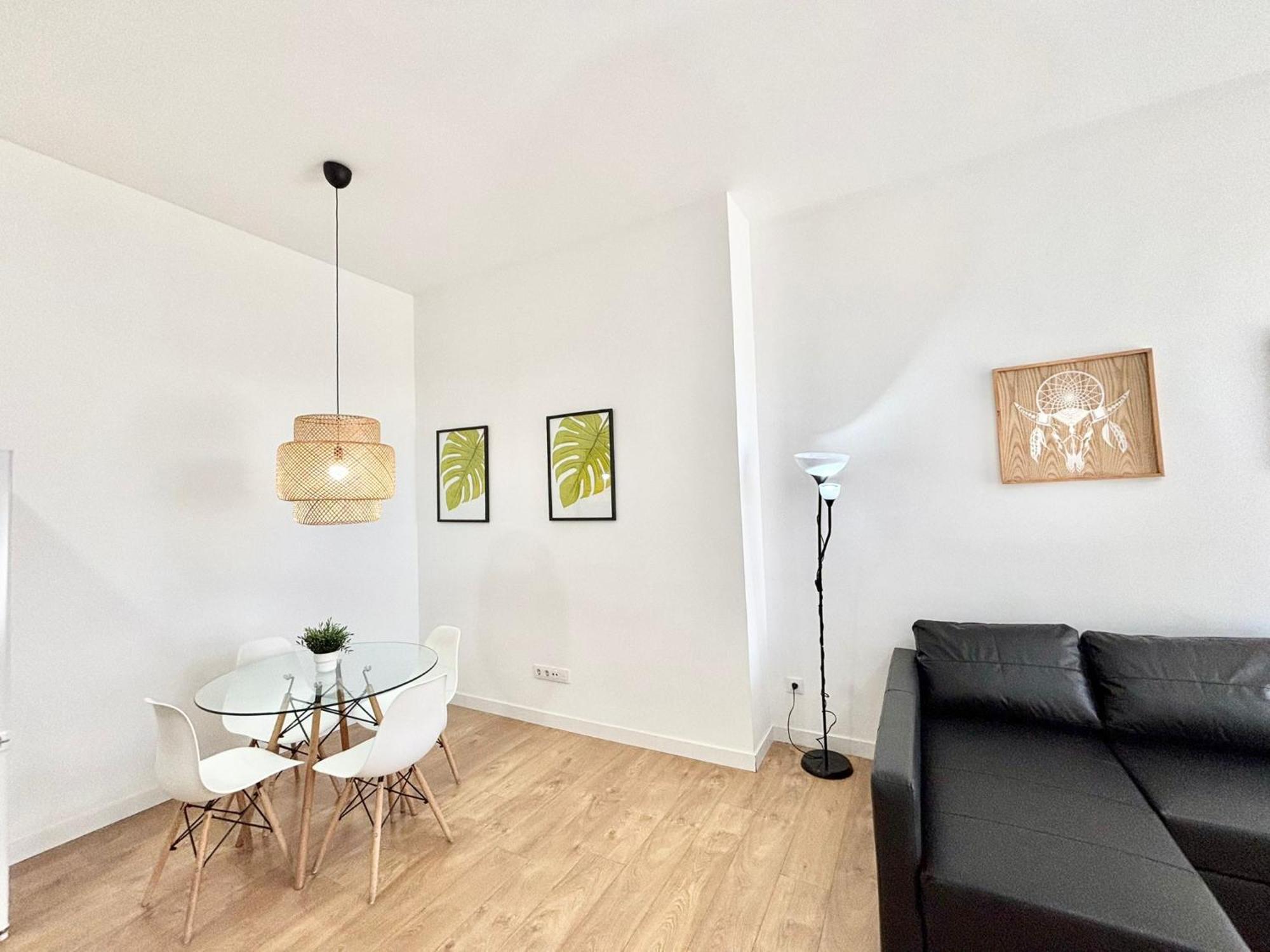 Appartement Aluche Aparment A à Madrid Extérieur photo