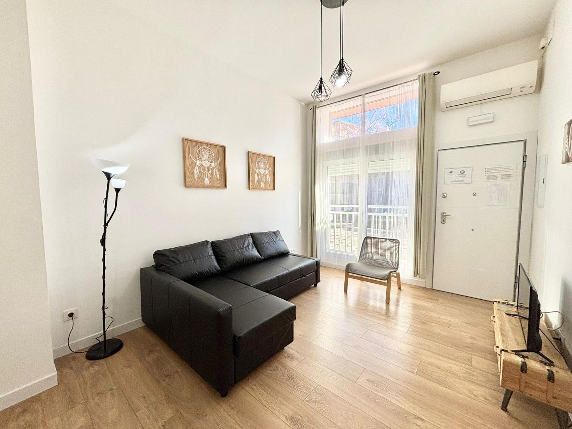 Appartement Aluche Aparment A à Madrid Extérieur photo